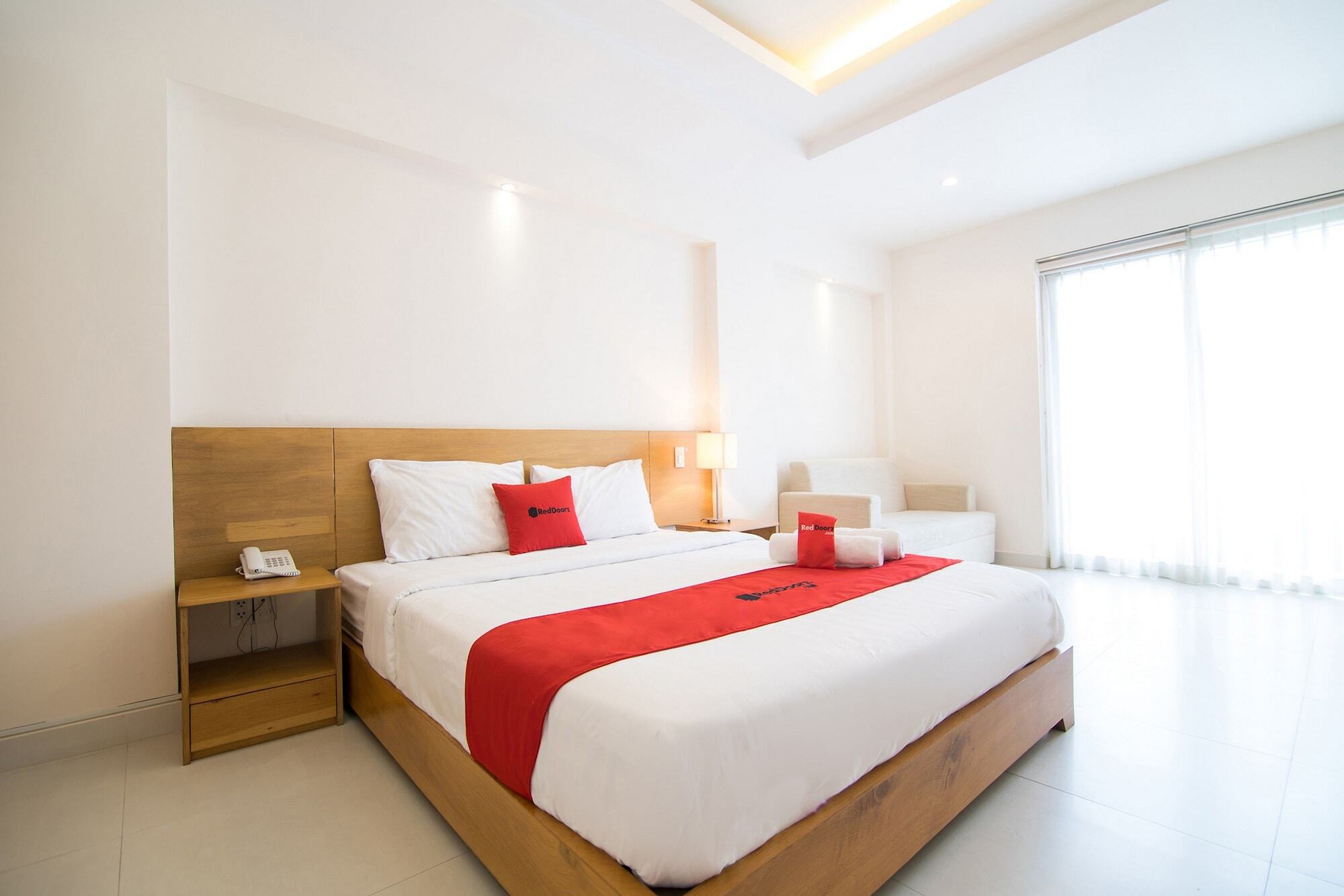 Reddoorz Plus Near Secc D7 Hô Chi Minh-Ville Extérieur photo